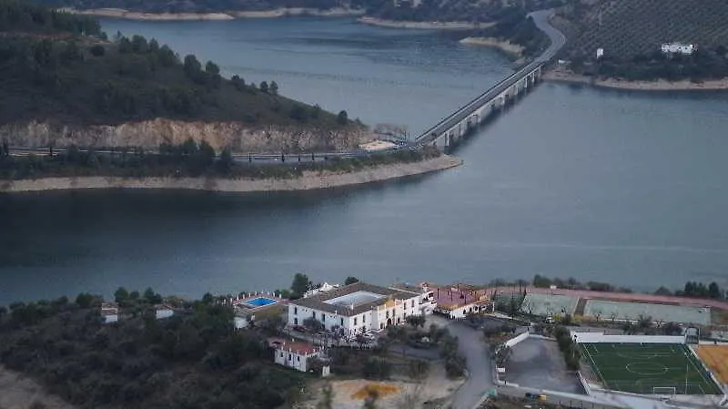 Caserio De Iznajar Hotel